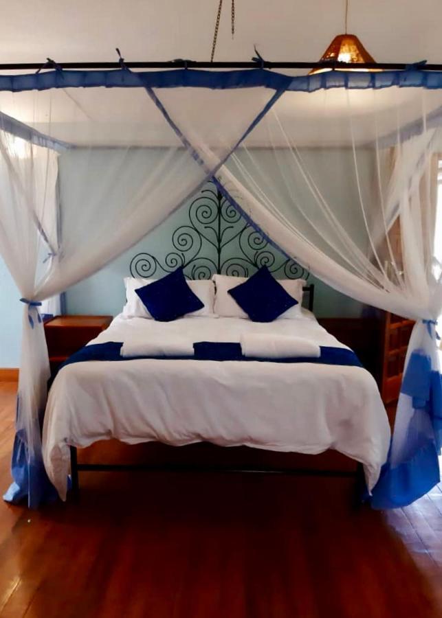 Elementis Entebbe Hotel Ngoại thất bức ảnh